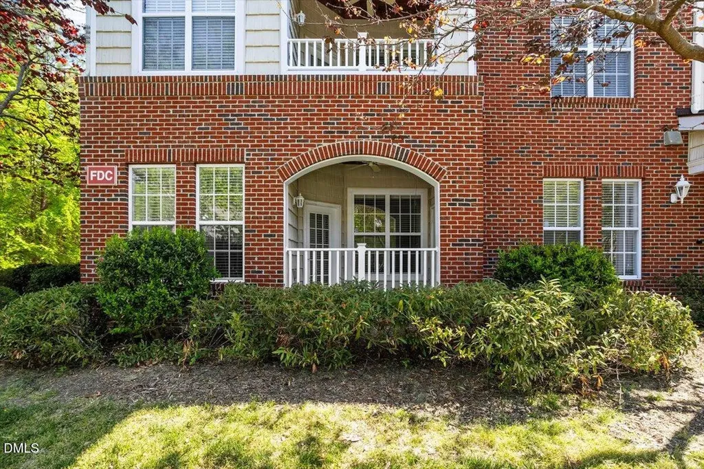 1011 Arborgate Circle Chapel Hill NC 27514