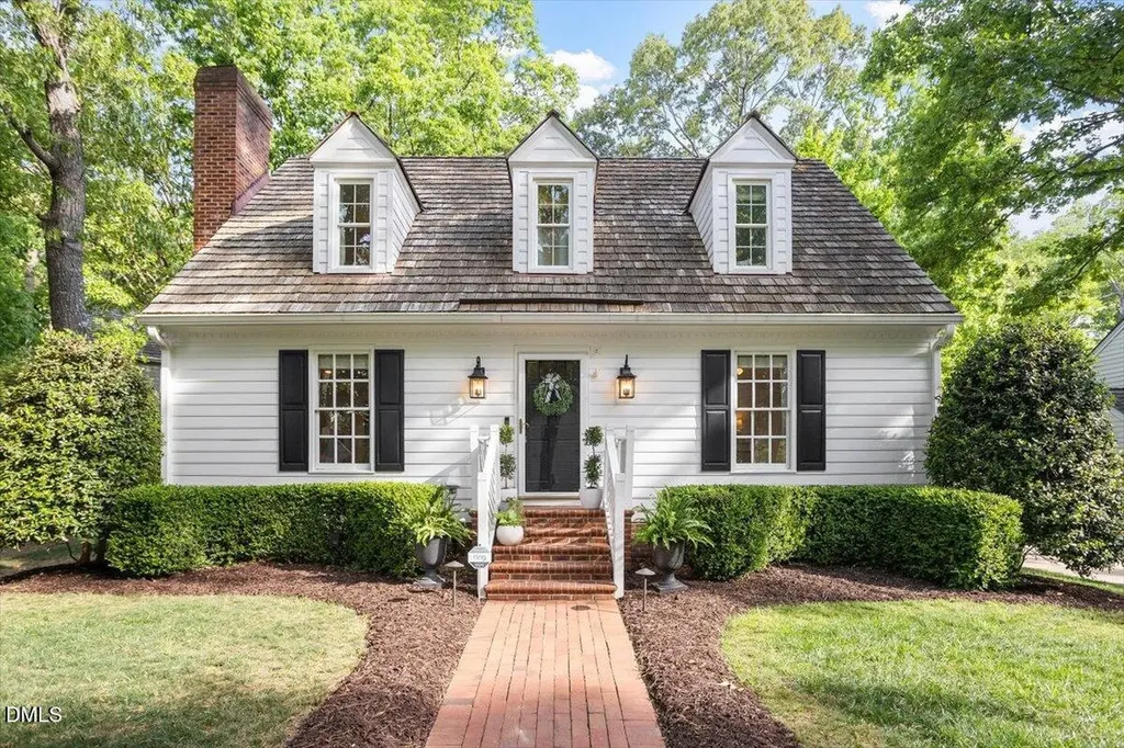 2220 Middlefield Court Raleigh NC 27615
