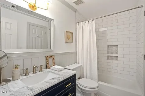 2220 Middlefield Court Raleigh NC 27615