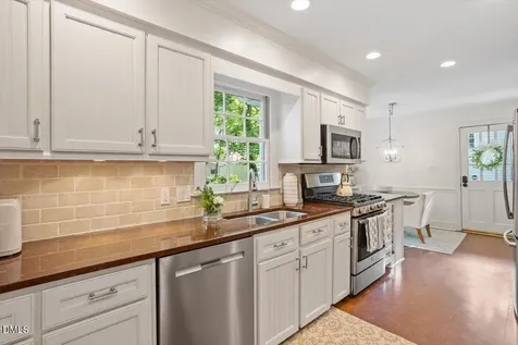 2220 Middlefield Court Raleigh NC 27615