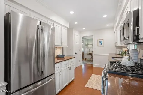 2220 Middlefield Court Raleigh NC 27615