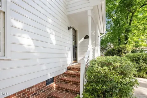 2220 Middlefield Court Raleigh NC 27615