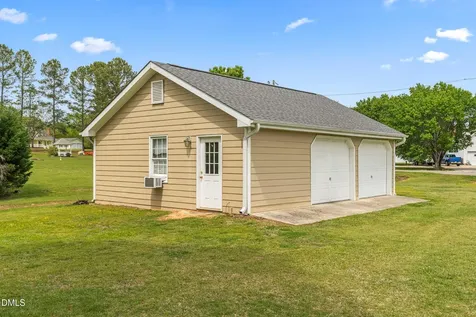 1302 Swift Creek Road Smithfield NC 27577