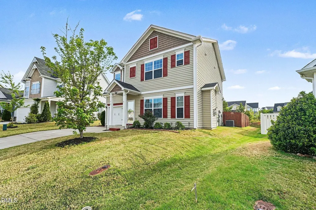 418 Lakemont Drive Clayton NC 27520