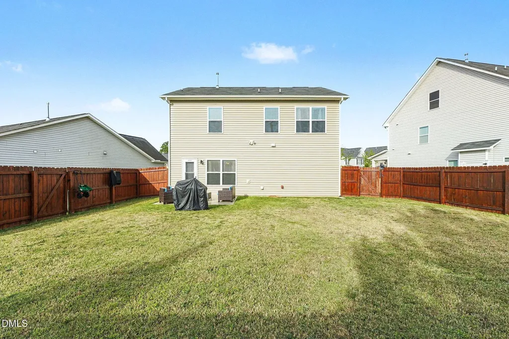 418 Lakemont Drive Clayton NC 27520