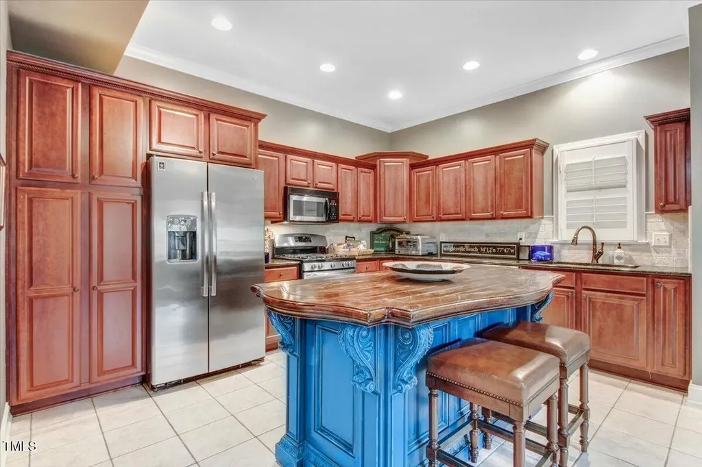 233 Hein Drive Clayton NC 27527