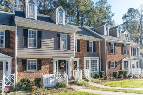 6728 Queen Annes Drive Raleigh NC 27613