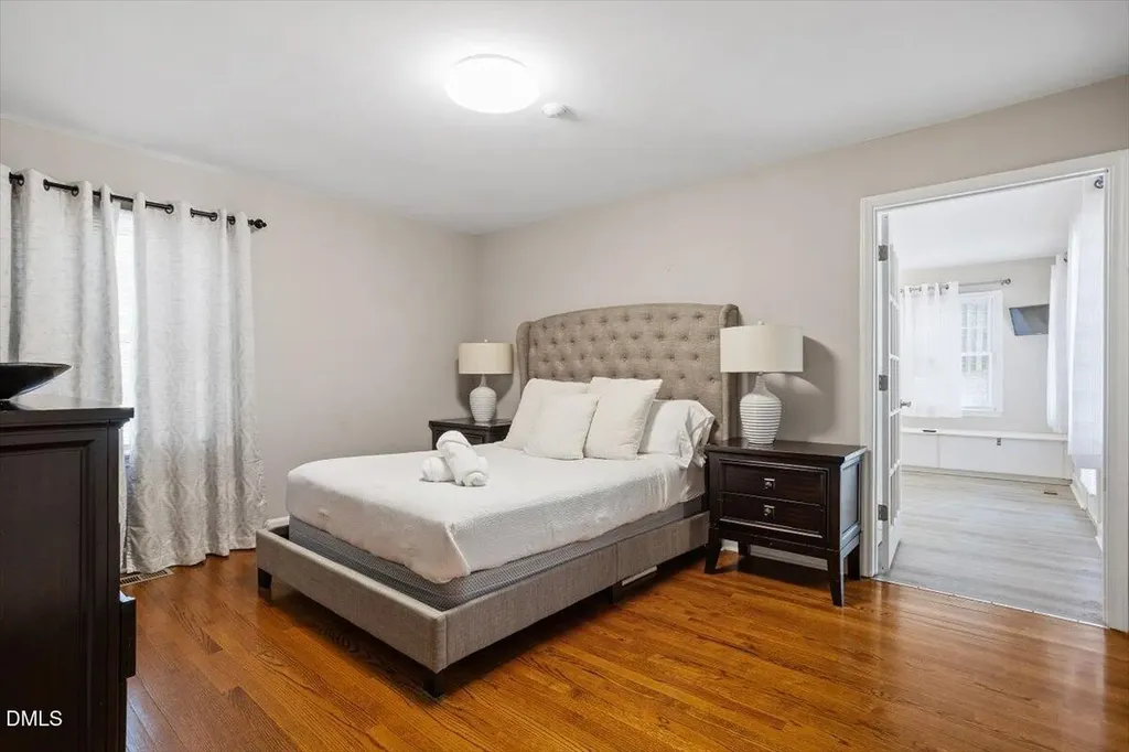 5412 Farley Drive Raleigh NC 27609