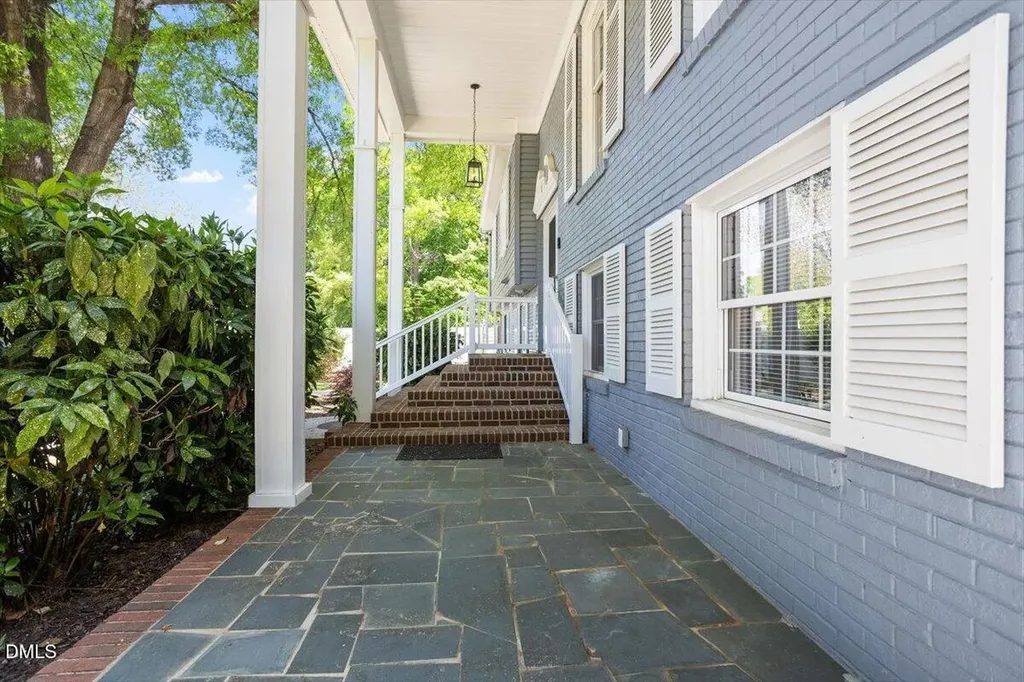 5412 Farley Drive Raleigh NC 27609