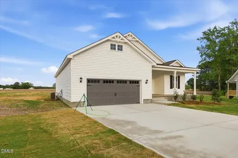 43 Gold Court Kenly NC 27542