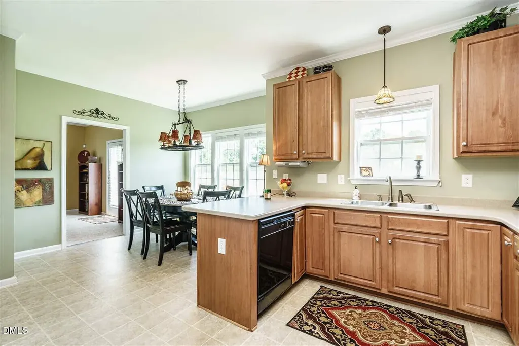 195 Moonlight Drive Fuquay Varina NC 27526