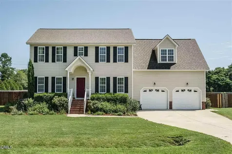 195 Moonlight Drive Fuquay Varina NC 27526