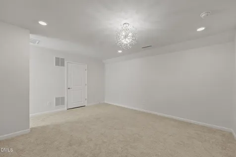 1639 Abberly Place Graham NC 27253