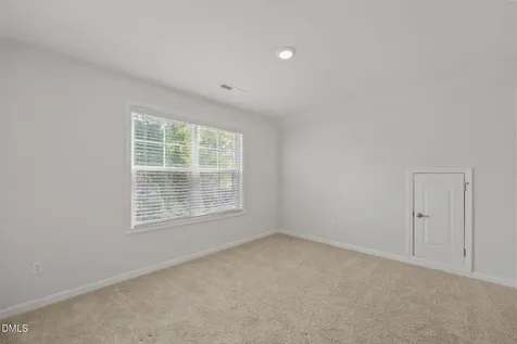 1639 Abberly Place Graham NC 27253