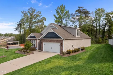 1639 Abberly Place Graham NC 27253
