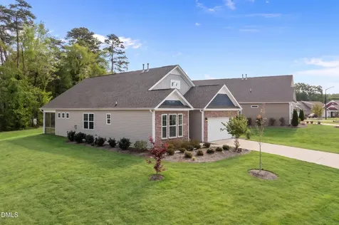 1639 Abberly Place Graham NC 27253