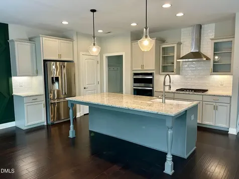 553 Barneswyck Drive Fuquay Varina NC 27526