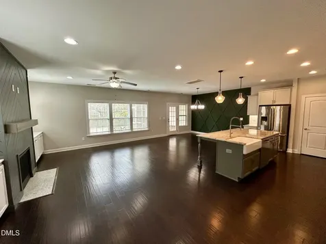 553 Barneswyck Drive Fuquay Varina NC 27526