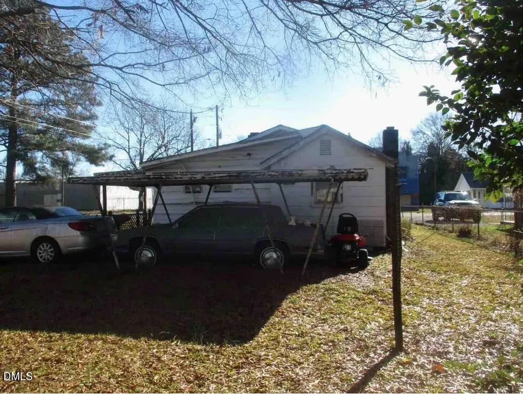 611 N Wilson Avenue Dunn NC 28334