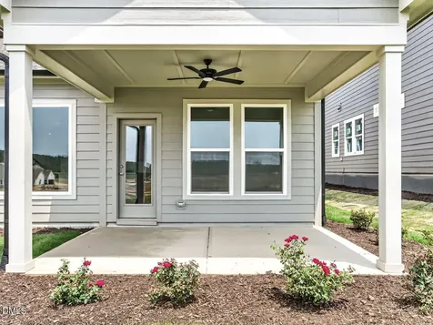 28 Reflection Parkway Fuquay Varina NC 27526