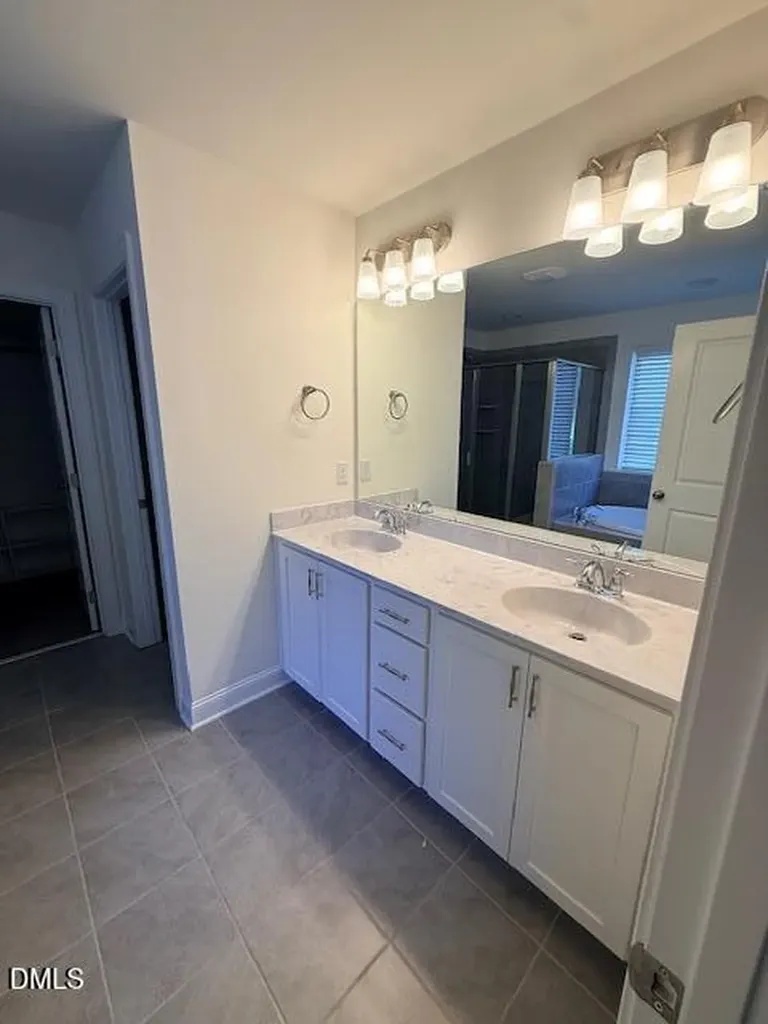 401 Sailor Way Fuquay Varina NC 27526