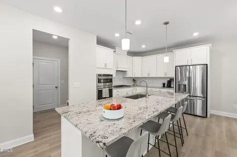 121 Faxton Way Holly Springs NC 27540