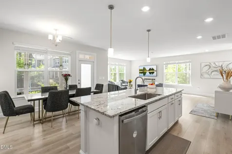 121 Faxton Way Holly Springs NC 27540