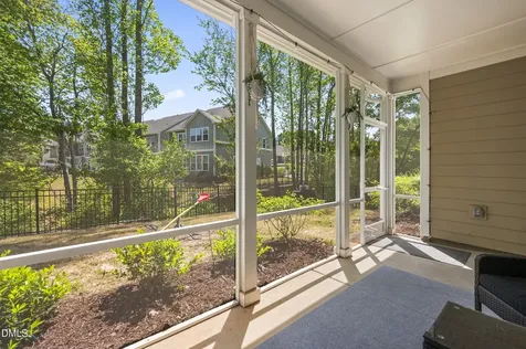 121 Faxton Way Holly Springs NC 27540