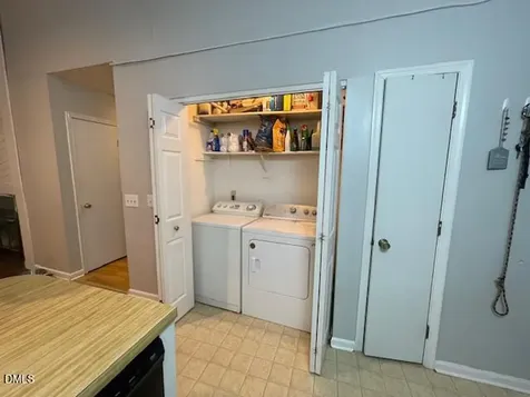 907 W Chatham Street Cary NC 27511