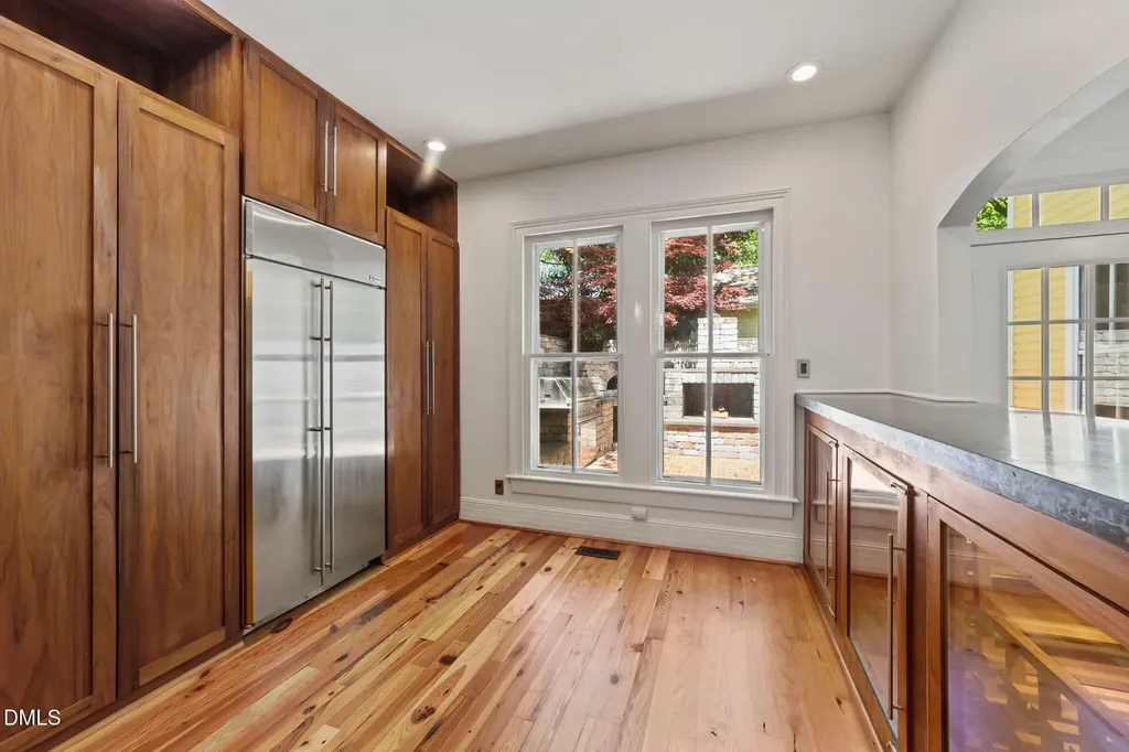 511 Oakwood Avenue Raleigh NC 27601