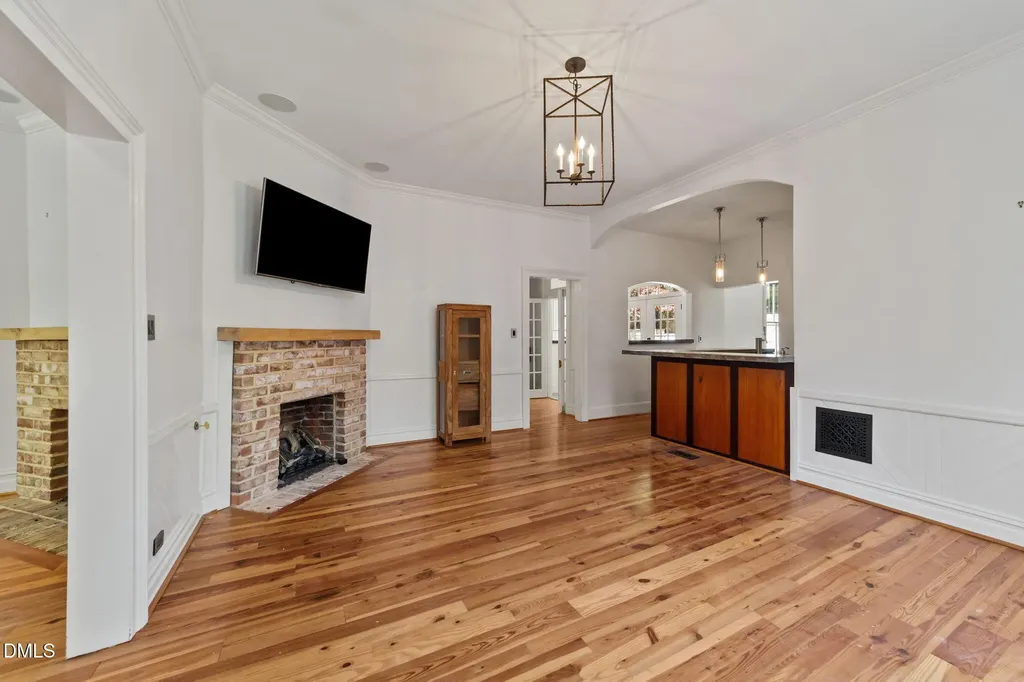 511 Oakwood Avenue Raleigh NC 27601