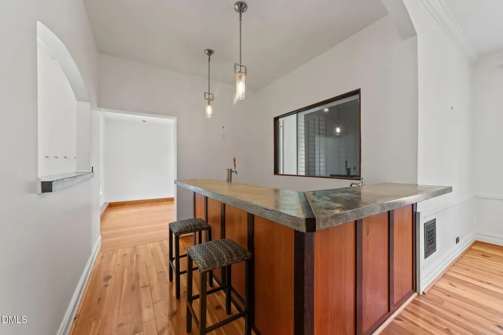 511 Oakwood Avenue Raleigh NC 27601