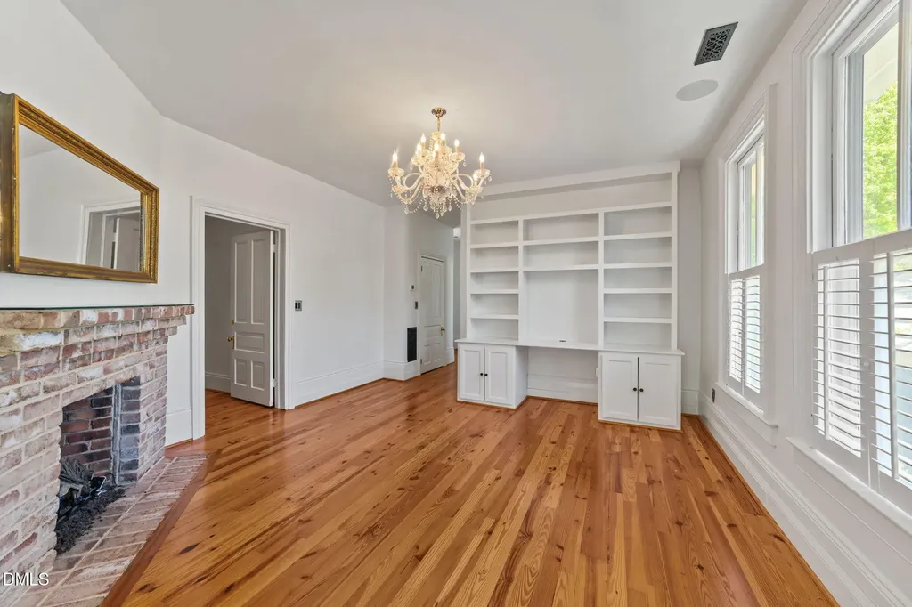 511 Oakwood Avenue Raleigh NC 27601