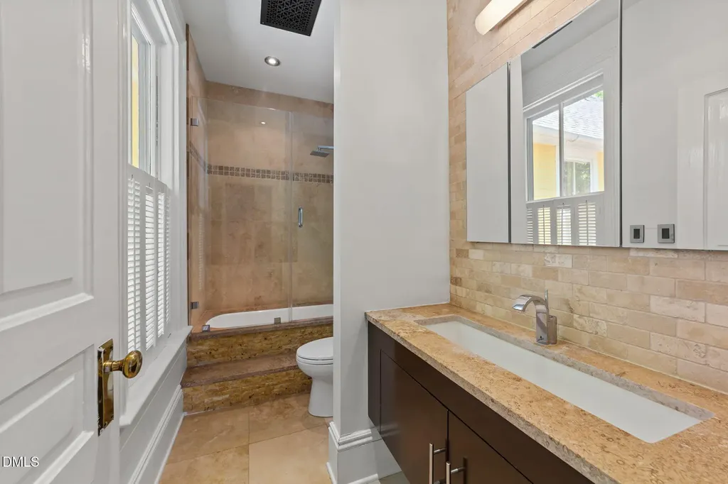 511 Oakwood Avenue Raleigh NC 27601