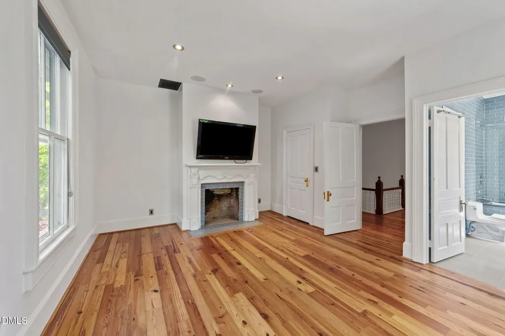 511 Oakwood Avenue Raleigh NC 27601