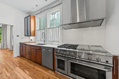 511 Oakwood Avenue Raleigh NC 27601