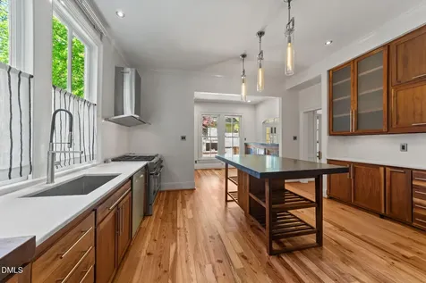 511 Oakwood Avenue Raleigh NC 27601