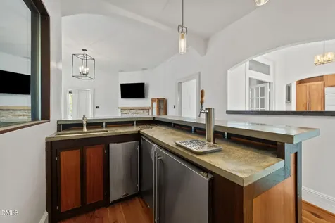 511 Oakwood Avenue Raleigh NC 27601