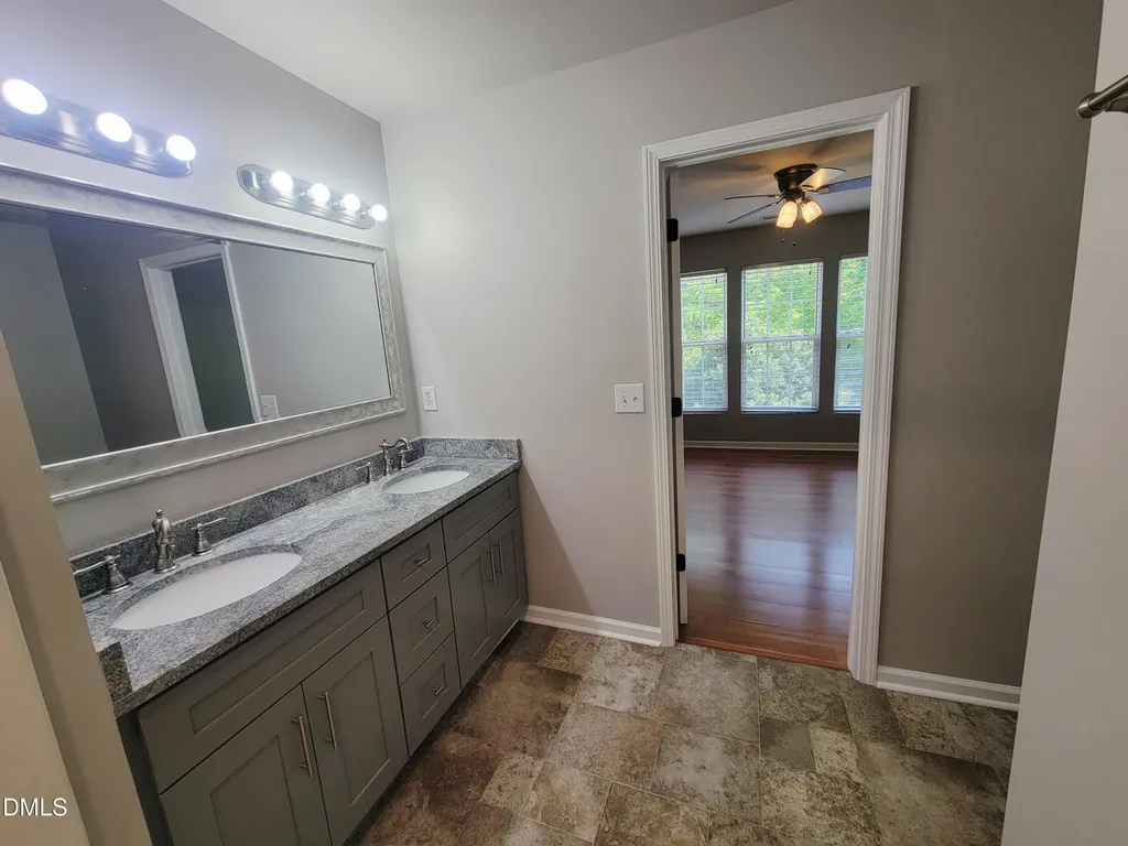 4936 Wyatt Brook Way Raleigh NC 27609