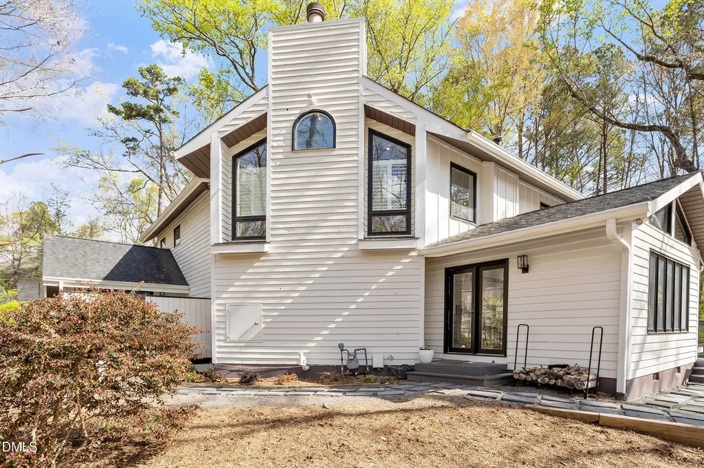 996 Cleland Drive Chapel Hill NC 27517