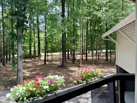 996 Cleland Drive Chapel Hill NC 27517