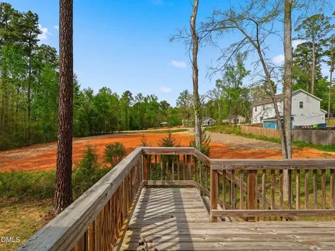 3003 Dogwood Drive Raleigh NC 27604