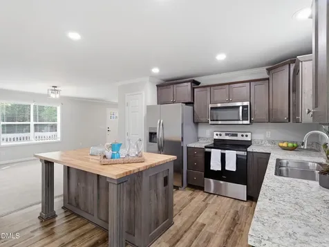 3003 Dogwood Drive Raleigh NC 27604