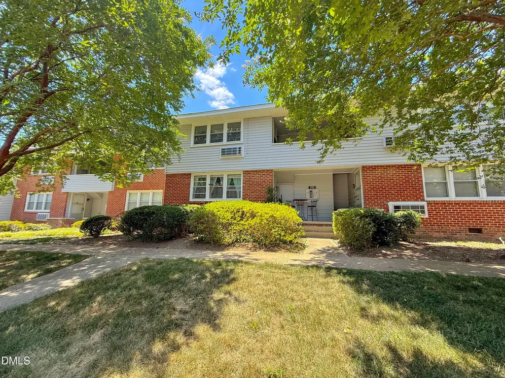 703 Daniels Street Raleigh NC 27605