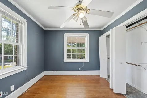 709 Wait Avenue Wake Forest NC 27587