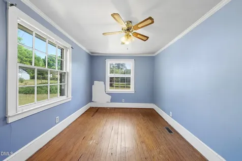 709 Wait Avenue Wake Forest NC 27587