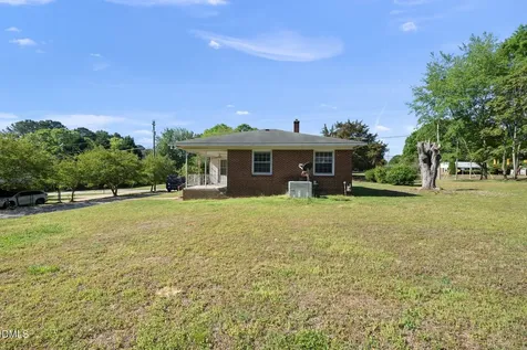 709 Wait Avenue Wake Forest NC 27587