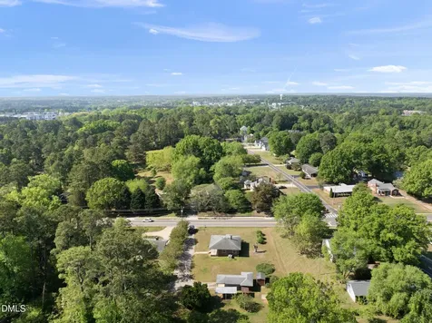 709 Wait Avenue Wake Forest NC 27587