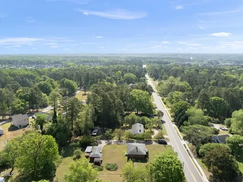 709 Wait Avenue Wake Forest NC 27587
