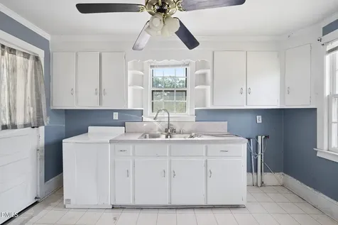 709 Wait Avenue Wake Forest NC 27587